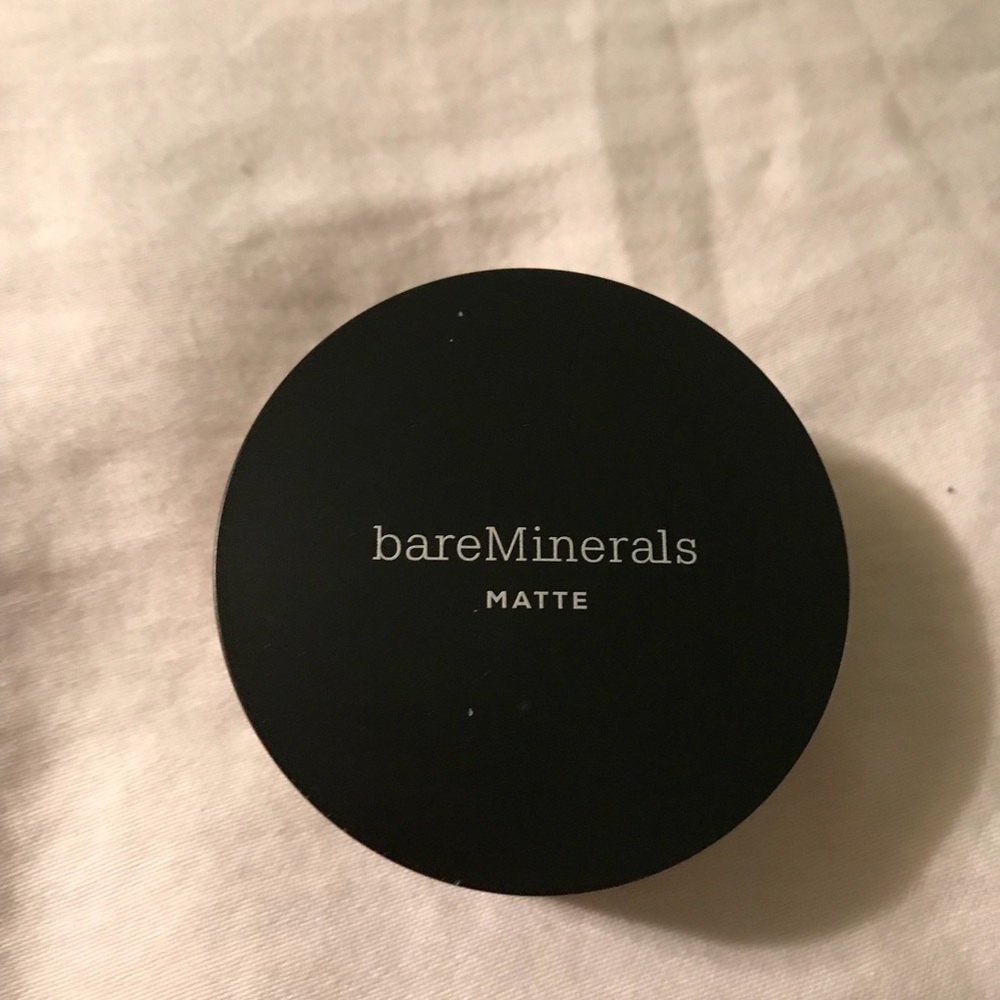 bareMinerals MATTE Foundation, Fairly Light 03
